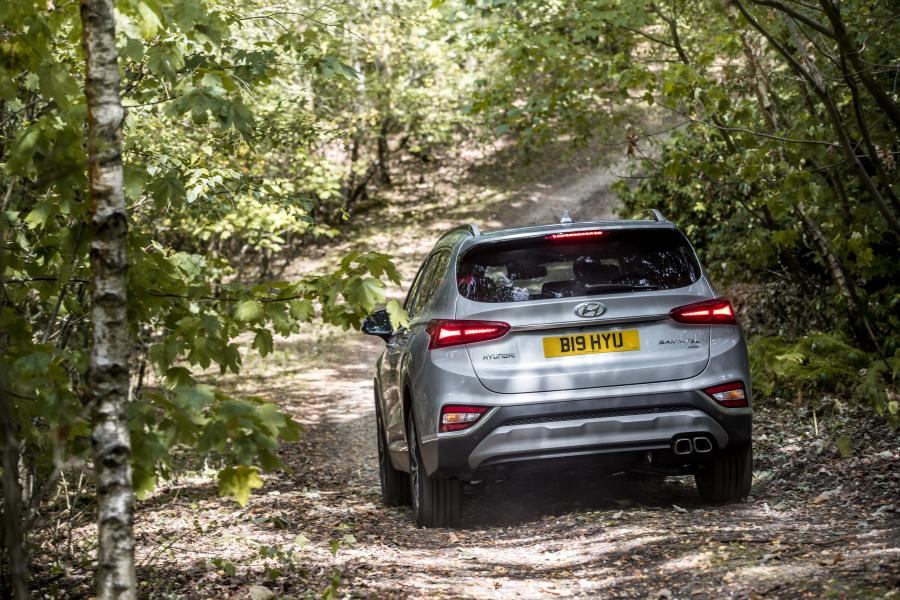  Hyundai Santa Fe (TM) 2018 года  (UK) (фото 7 из 40)